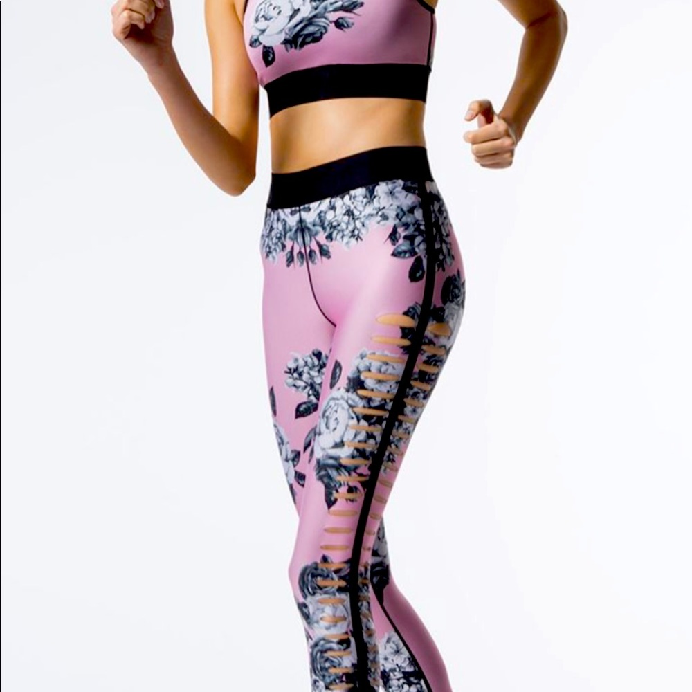 Ultracor Slash Posey Top and Leggings!!!